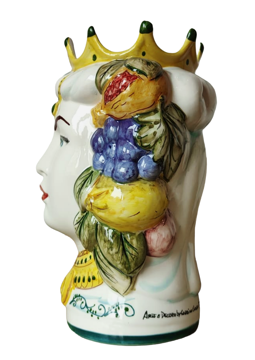 Teste di Moro femminile con decorazione a frutta in ceramica siciliana dipinte a mano a Bronte, vista laterale